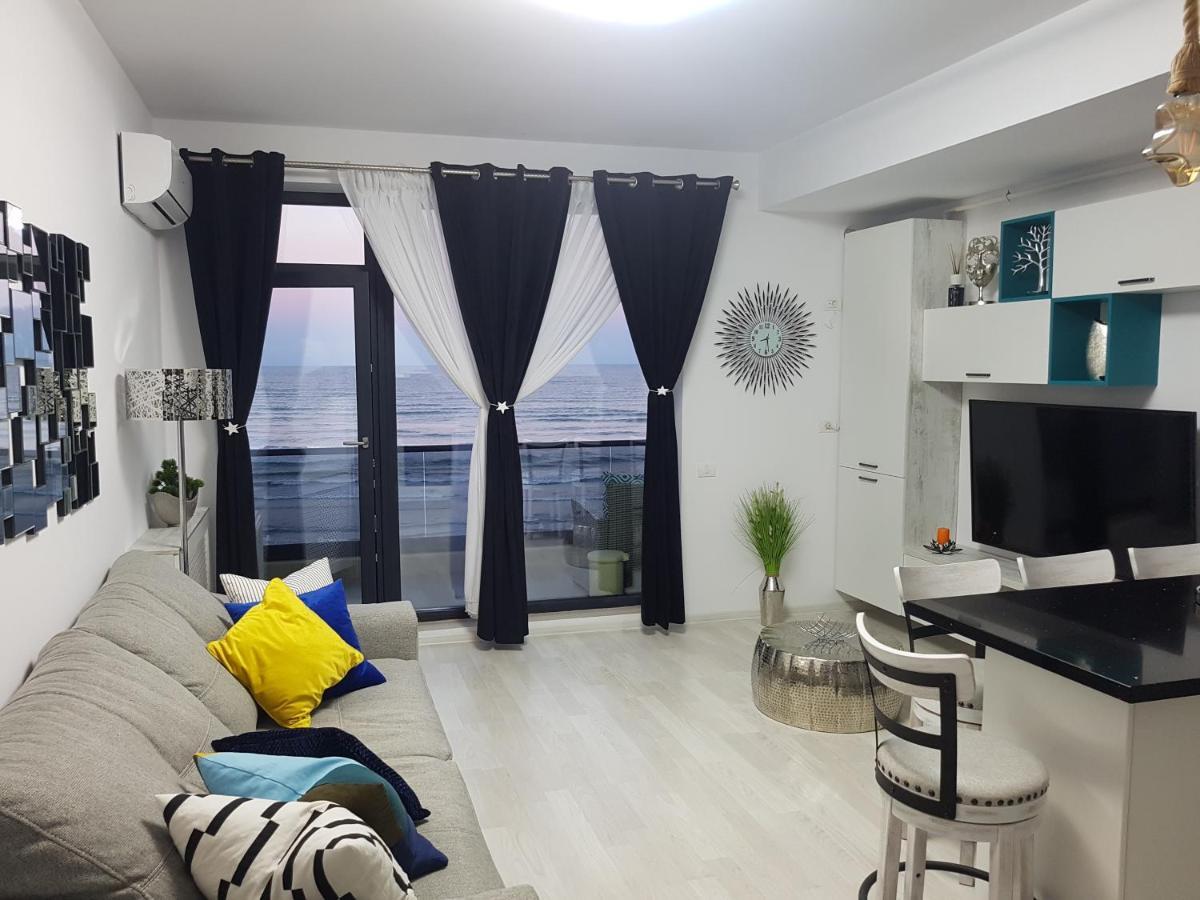 Panoramis Promenada-Cezar Apartment Navodari Exterior photo